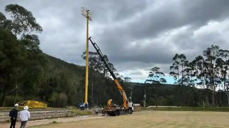 Poste estadio nobsa boyaca